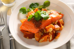 29350_coho_salmon_sweet_potato_salad_3_620